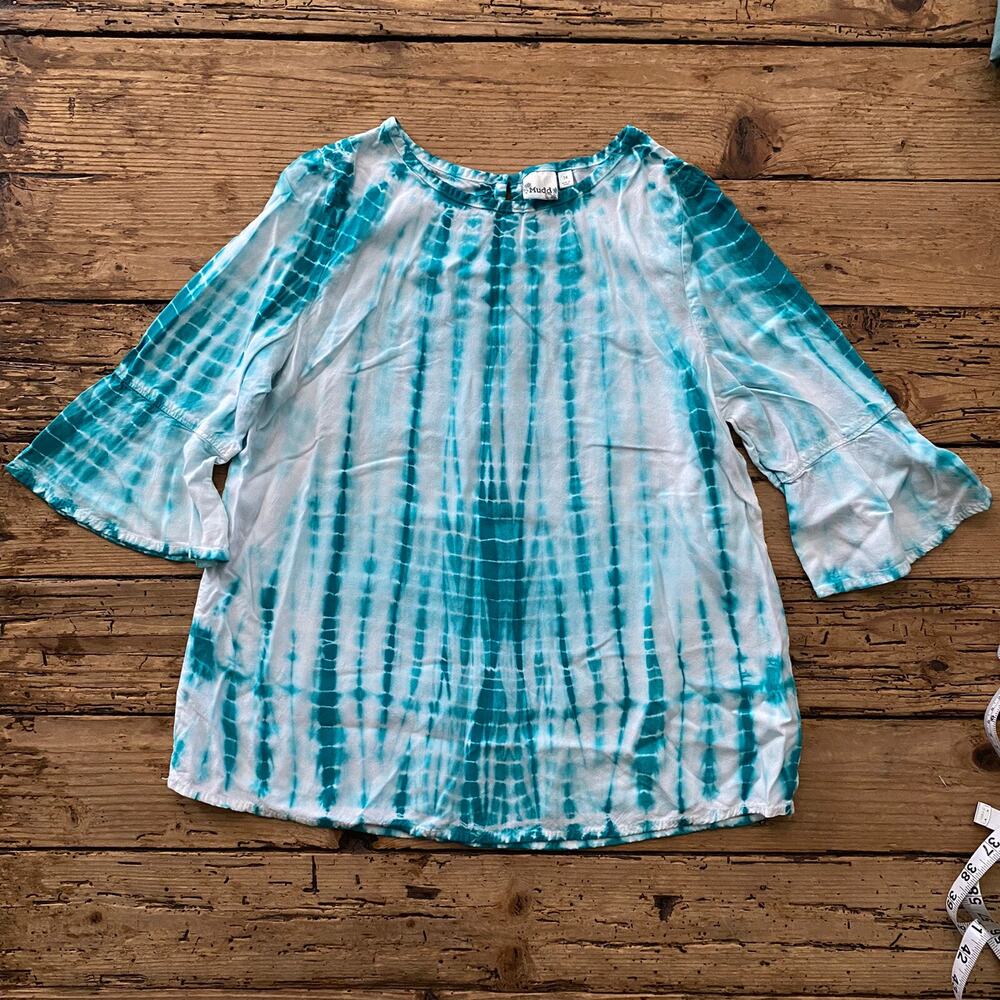 Mudd Girls size 14 tie dye bell sleeve top